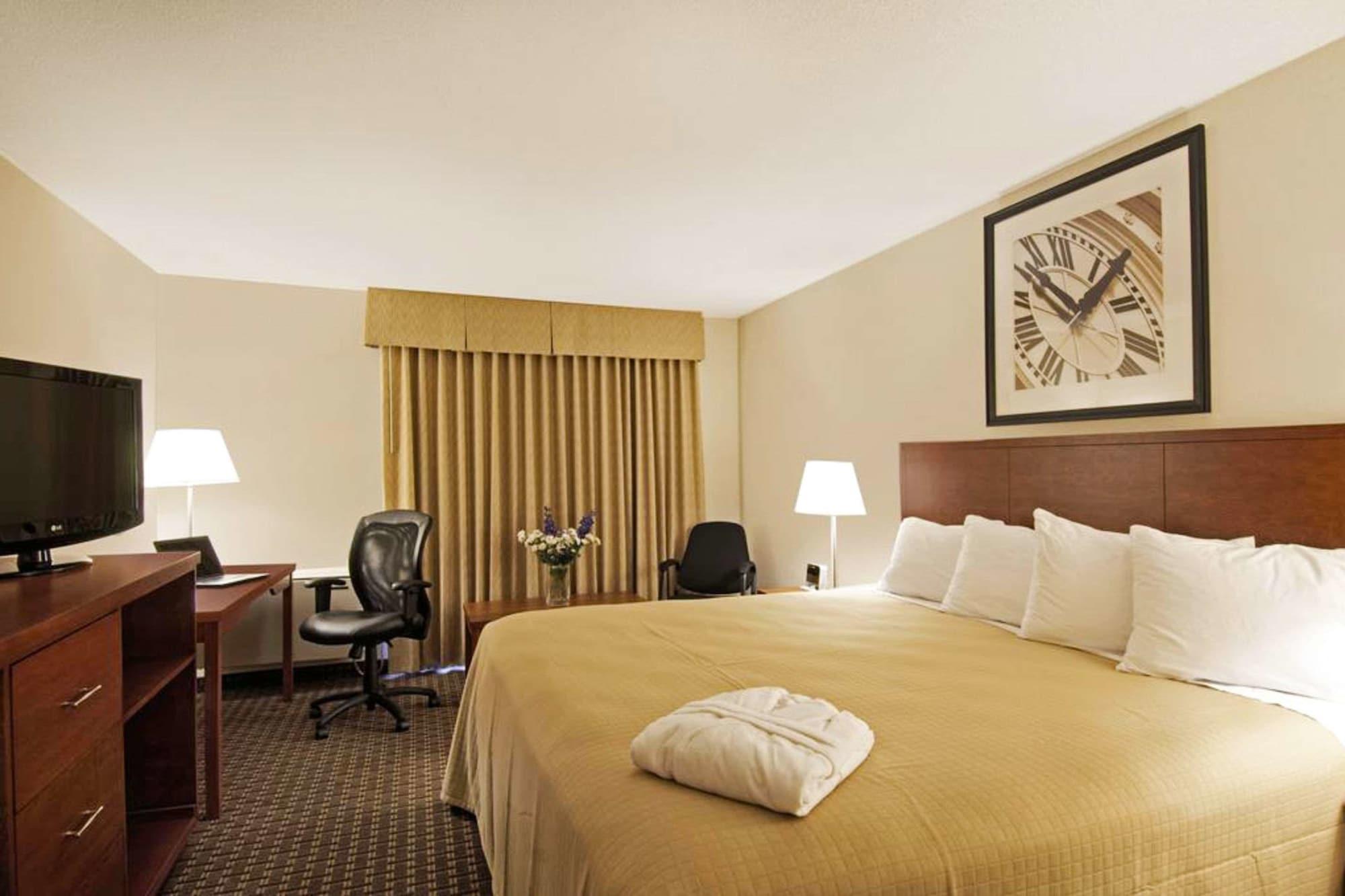 Quality Inn North Bay Room photo