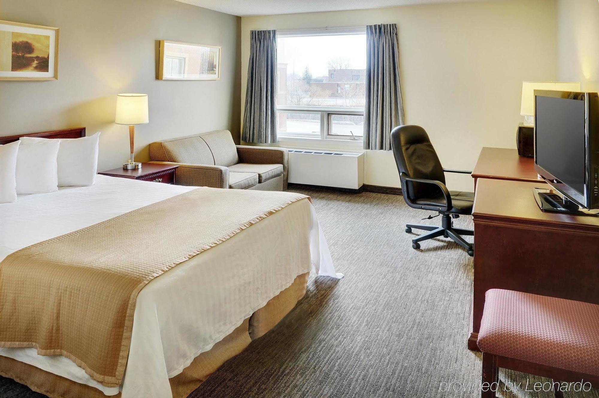 Quality Inn North Bay Exterior photo